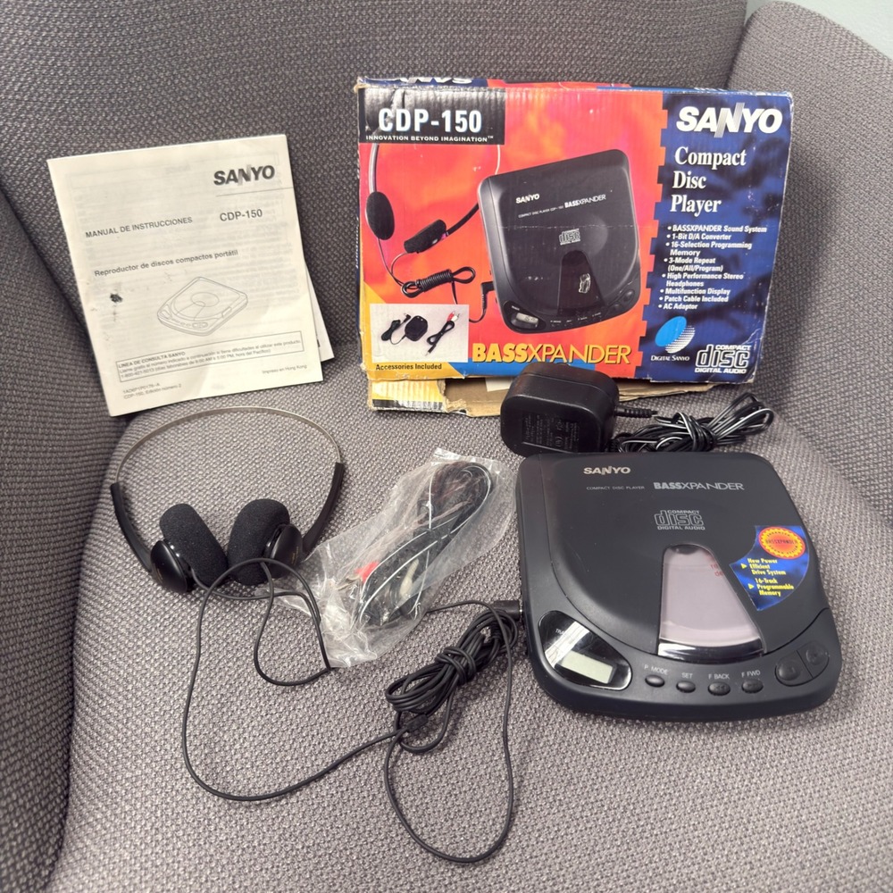 Sanyo CDP-150 Portable CD Player with Accessories 1995 BassXpander